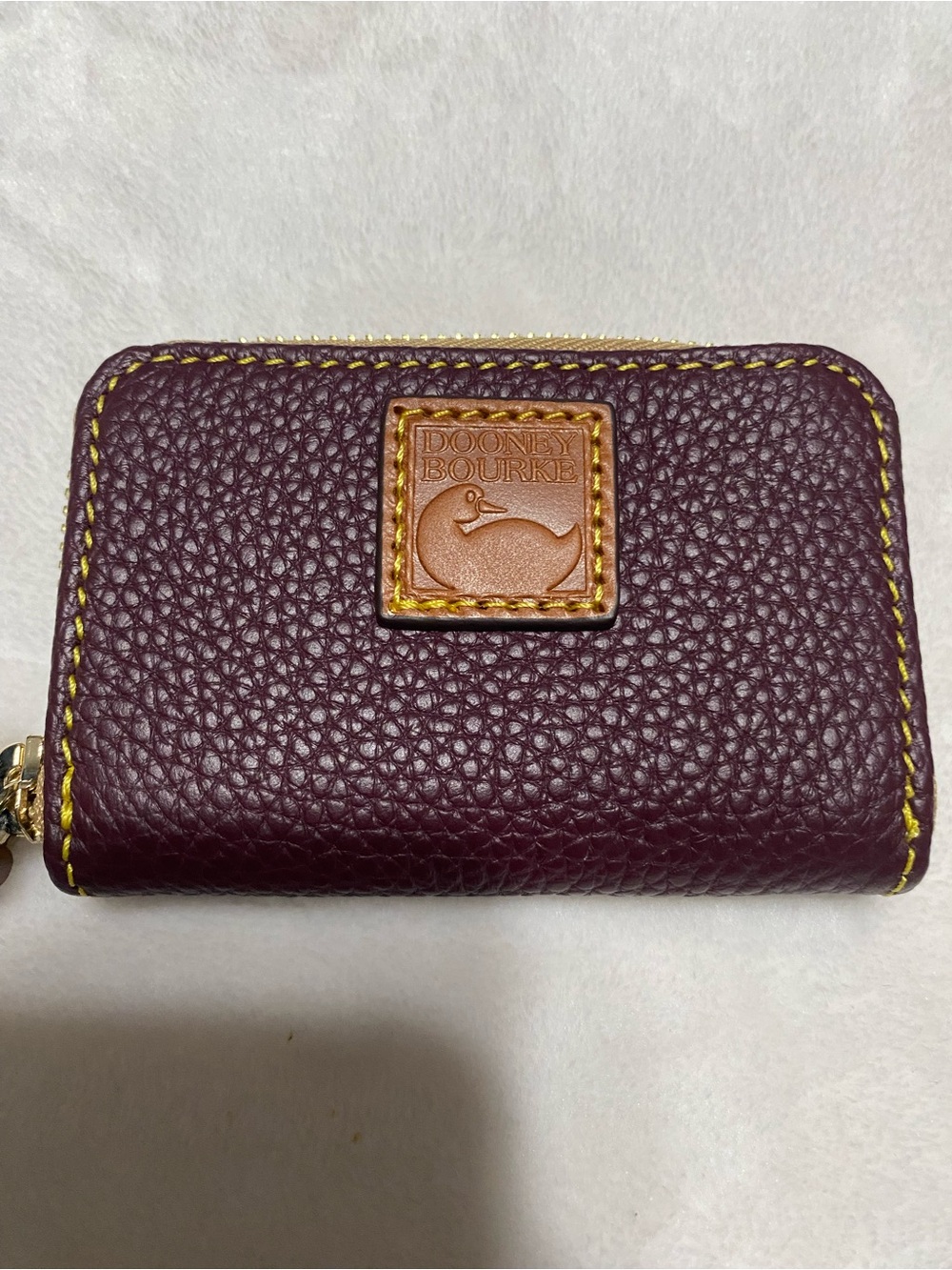 NWT Pebble Grain Zip Around Credit Card Case-Bordeaux
